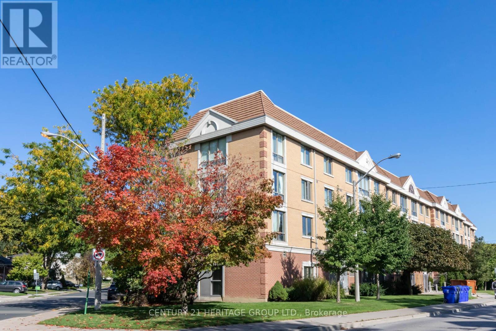 303 - 211 Randolph Road, Toronto, Ontario  M4G 4H1 - Photo 15 - C12437008