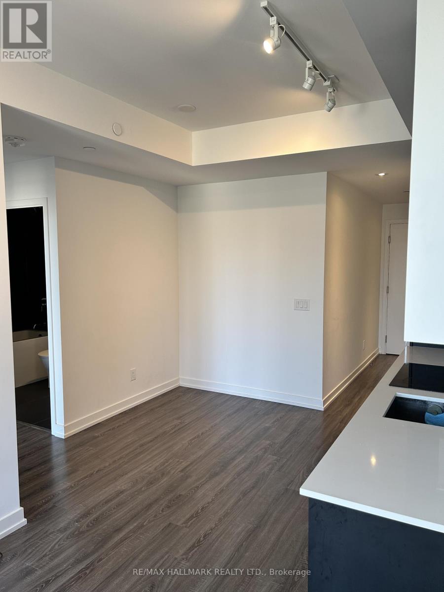 2522 - 20 Edward Street, Toronto, Ontario  M5G 0C5 - Photo 10 - C12437961