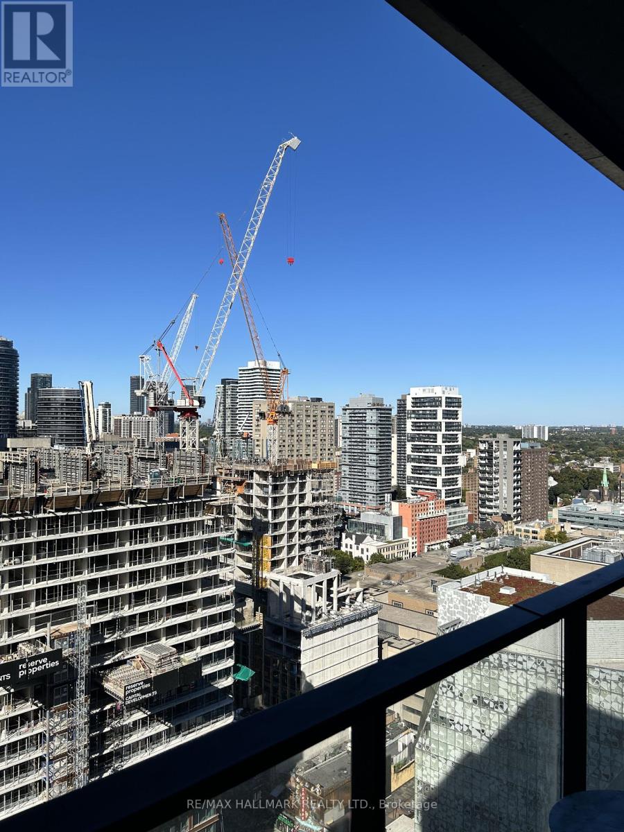 2522 - 20 Edward Street, Toronto, Ontario  M5G 0C5 - Photo 12 - C12437961