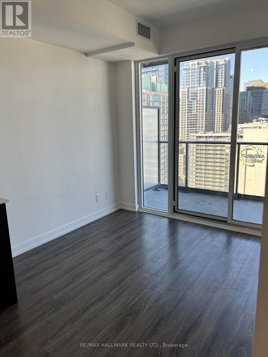 2522 - 20 Edward Street, Toronto, Ontario  M5G 0C5 - Photo 7 - C12437961