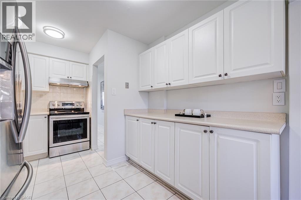 41 Mississauga Valley Boulevard Unit# 12, Mississauga, Ontario  L5A 3N5 - Photo 19 - 40775164