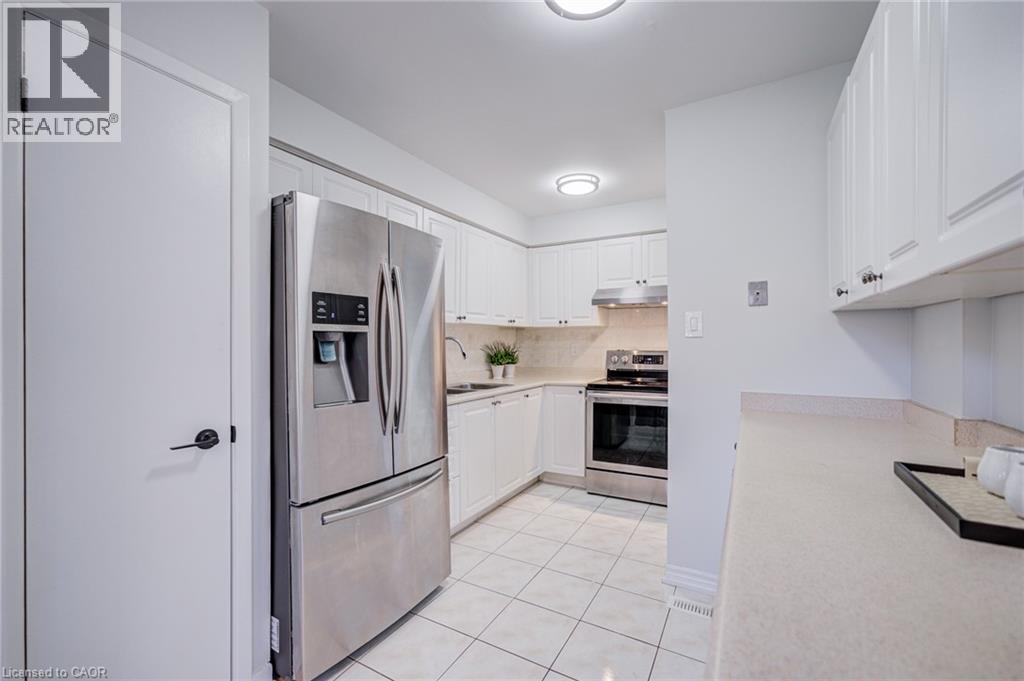 41 Mississauga Valley Boulevard Unit# 12, Mississauga, Ontario  L5A 3N5 - Photo 21 - 40775164
