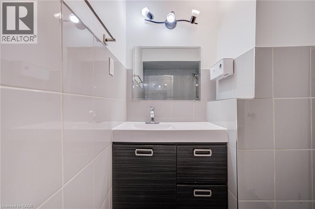 41 Mississauga Valley Boulevard Unit# 12, Mississauga, Ontario  L5A 3N5 - Photo 36 - 40775164