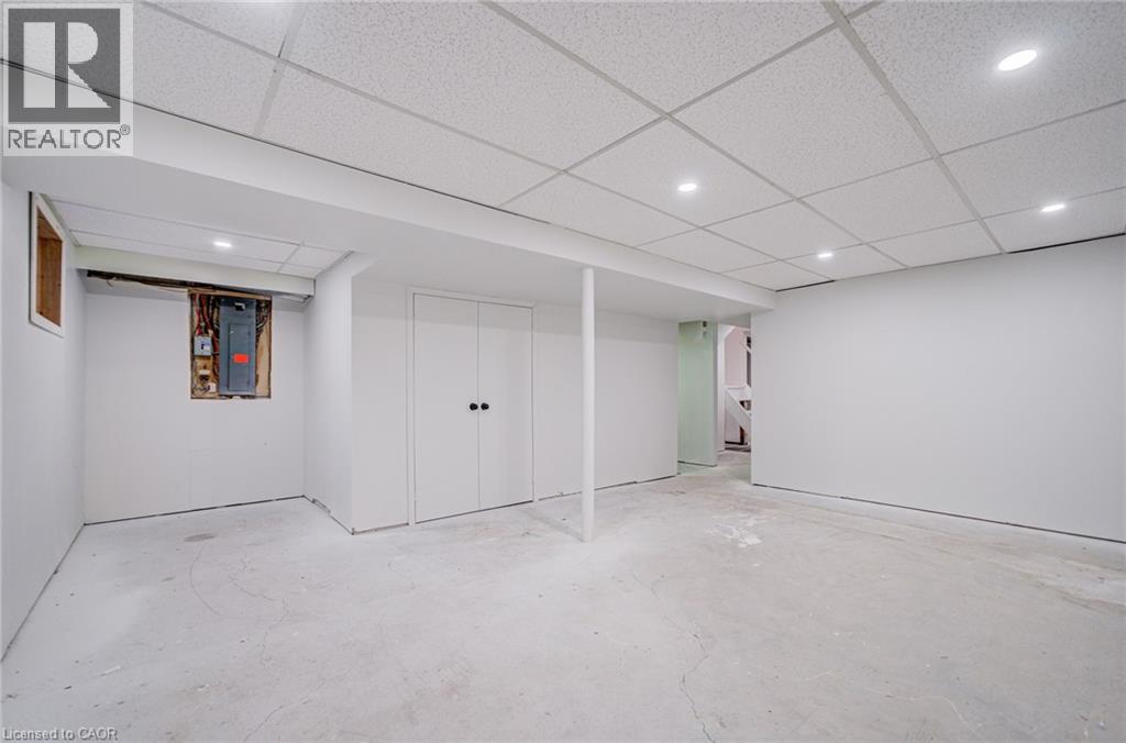 41 Mississauga Valley Boulevard Unit# 12, Mississauga, Ontario  L5A 3N5 - Photo 46 - 40775164