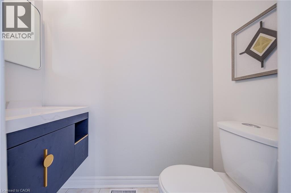 41 Mississauga Valley Boulevard Unit# 12, Mississauga, Ontario  L5A 3N5 - Photo 8 - 40775164