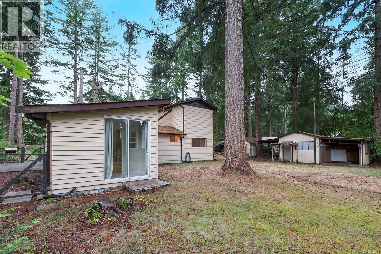 1912 Ryan Rd E, Comox, British Columbia  V9M 4C9 - Photo 32 - 1015519