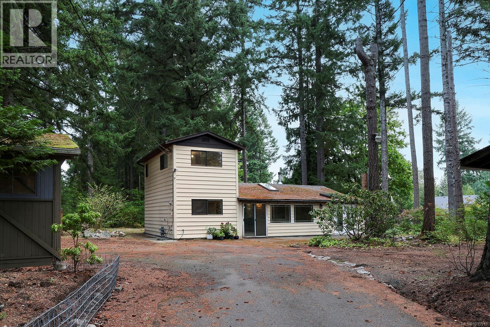 1912 Ryan Rd E, Comox, British Columbia  V9M 4C9 - Photo 35 - 1015519
