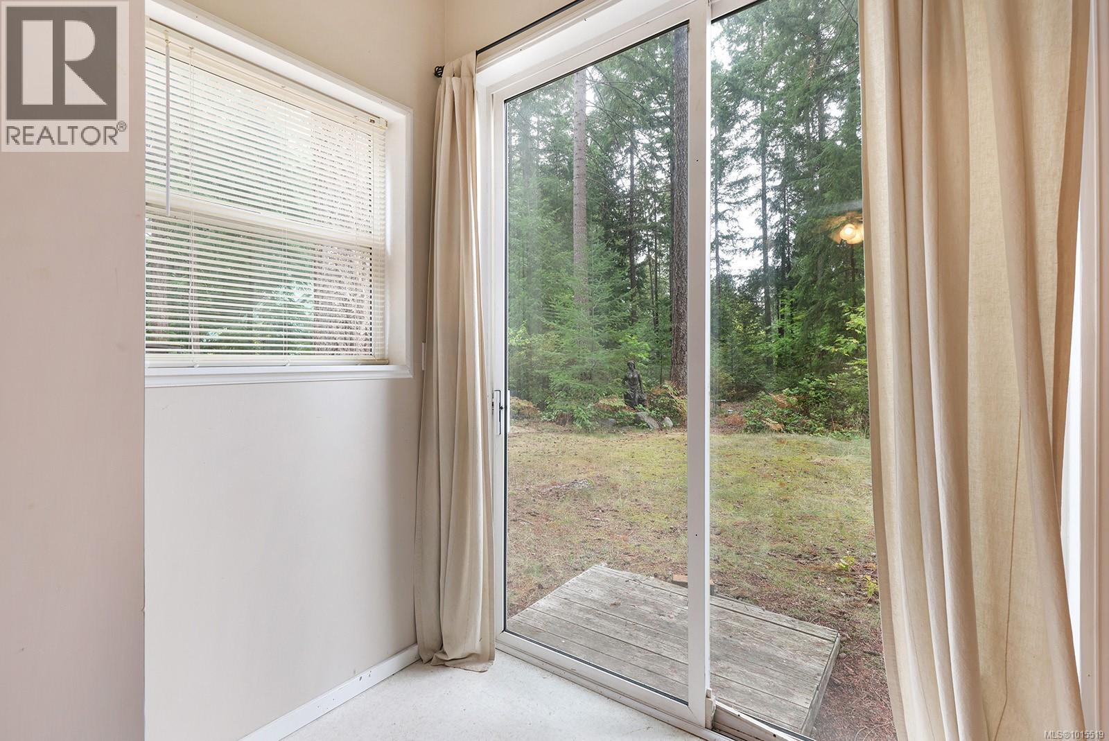 1912 Ryan Rd E, Comox, British Columbia  V9M 4C9 - Photo 27 - 1015519