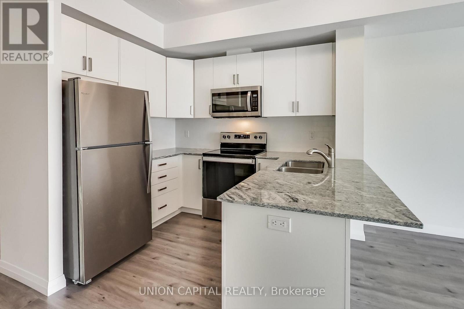 801 - 60 Charles Street W, Kitchener, Ontario  N2G 0C9 - Photo 15 - X12438695