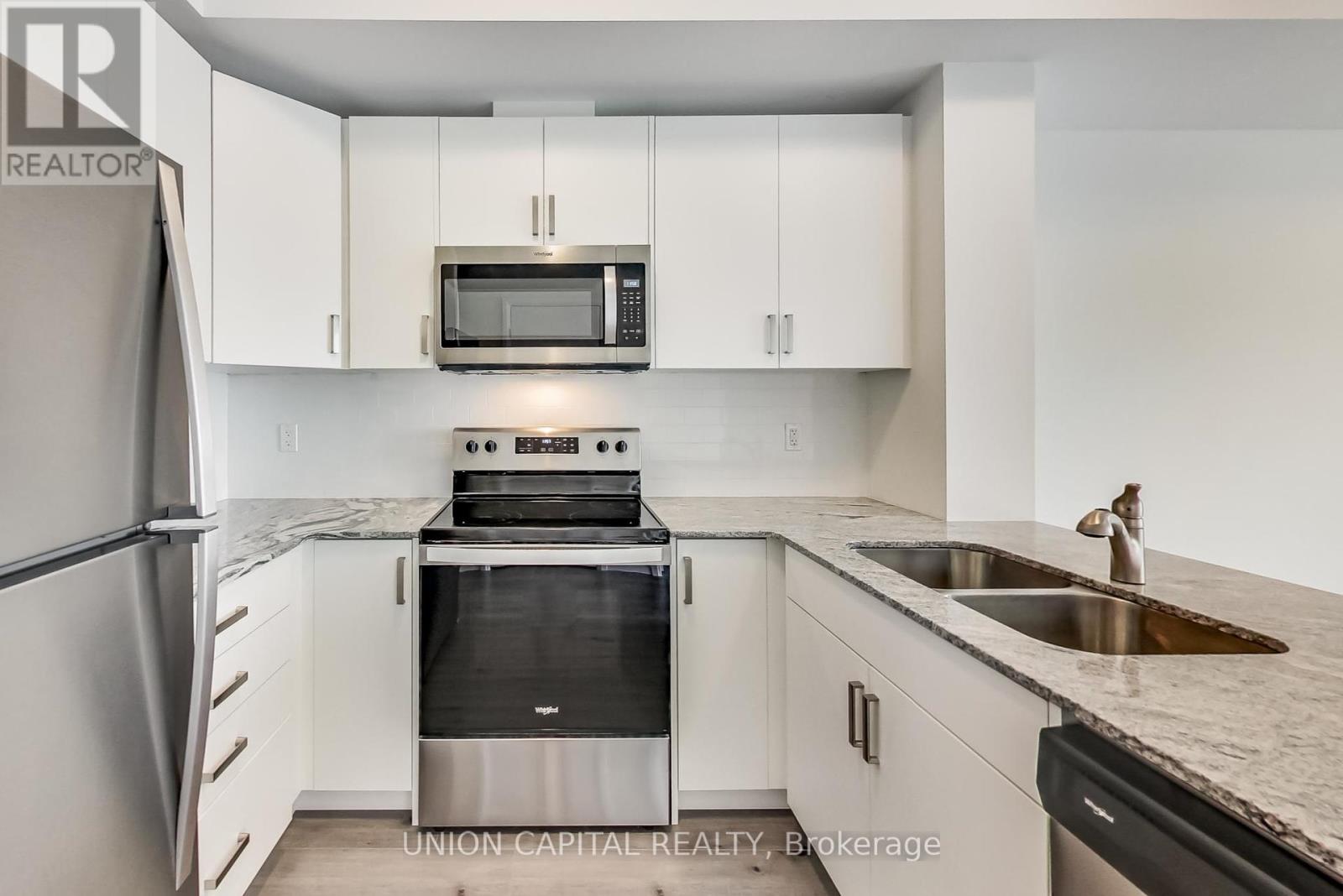 801 - 60 Charles Street W, Kitchener, Ontario  N2G 0C9 - Photo 16 - X12438695