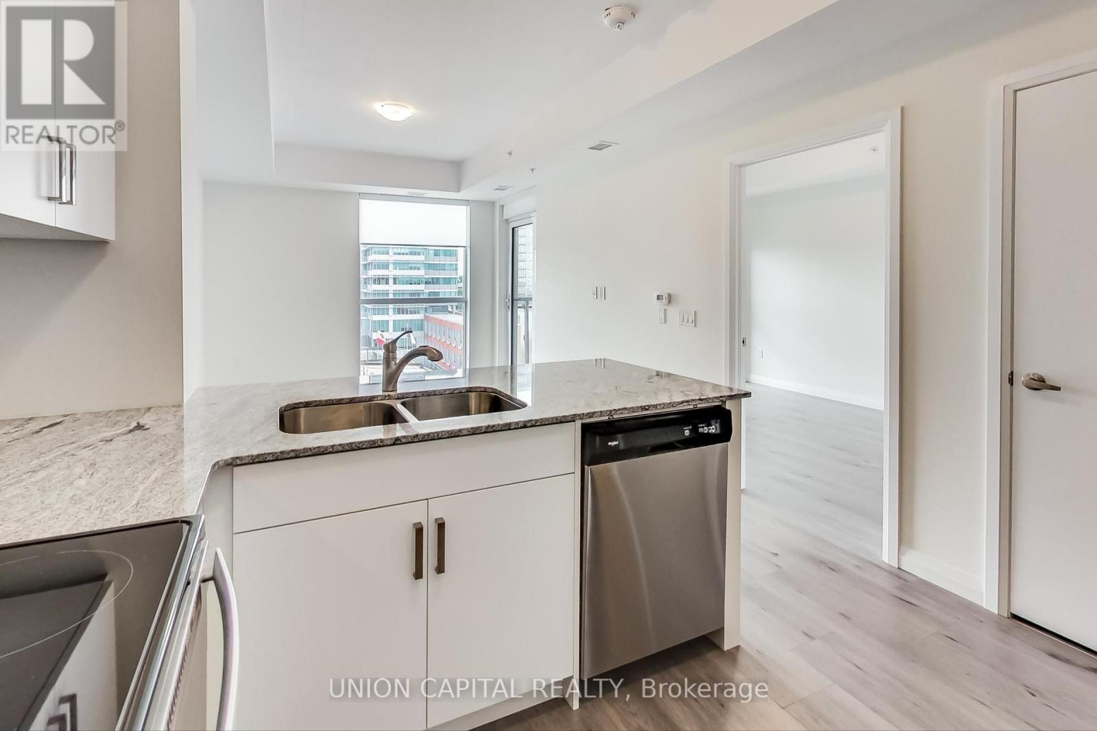 801 - 60 Charles Street W, Kitchener, Ontario  N2G 0C9 - Photo 18 - X12438695