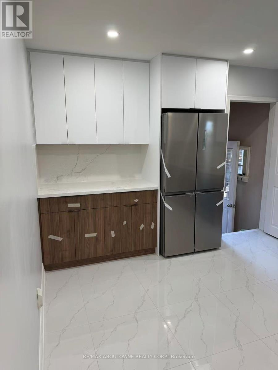 Main - 202 Victoria Road N, Guelph, Ontario  N1E 5H8 - Photo 3 - X12438701