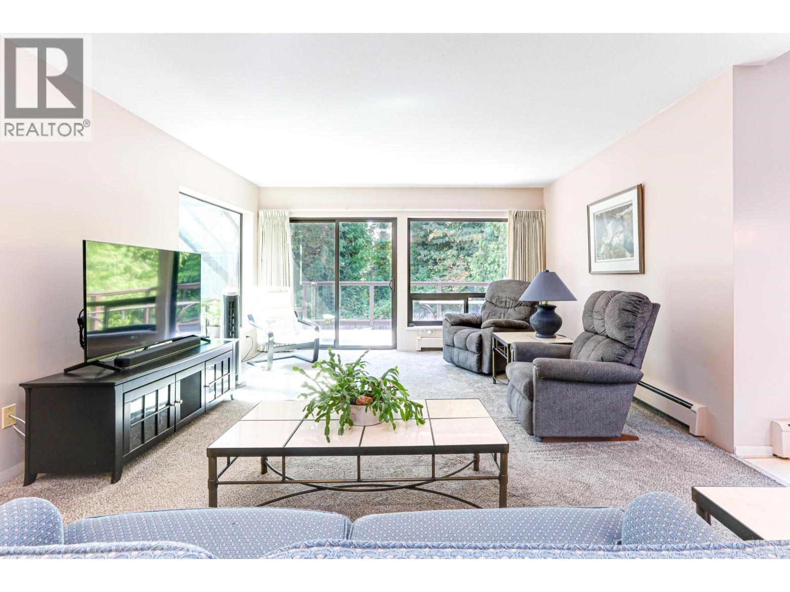 7873 Woodhurst Drive, Burnaby, British Columbia  V5A 4C4 - Photo 8 - R3054101