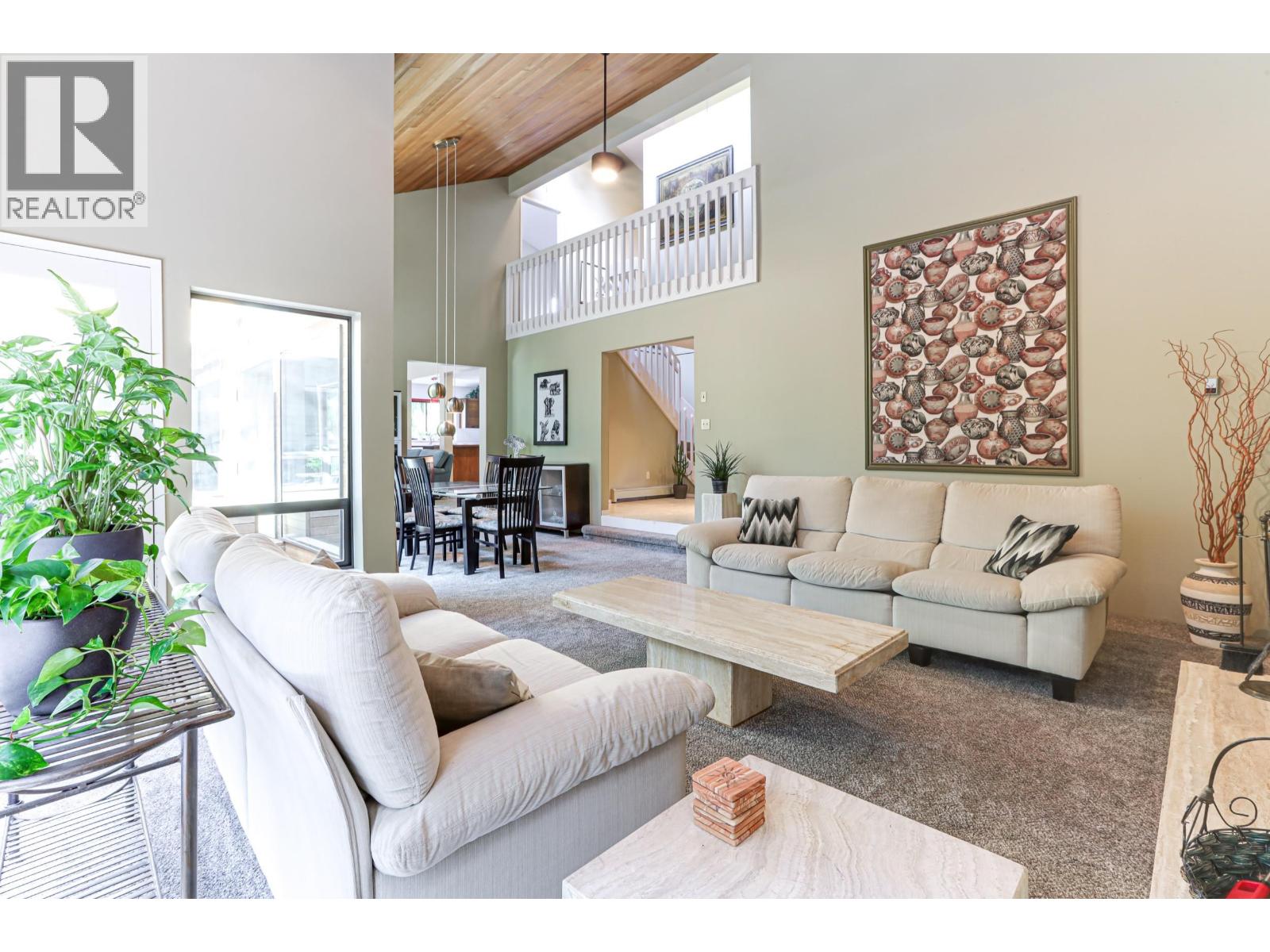 7873 Woodhurst Drive, Burnaby, British Columbia  V5A 4C4 - Photo 3 - R3054101