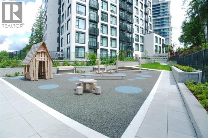 502 8750 University Crescent, Burnaby, British Columbia  V5A 0G9 - Photo 4 - R3000463