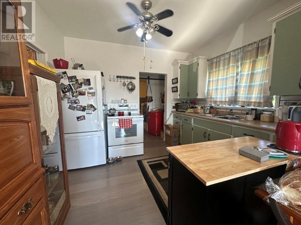 129 Robertson Street, Thunder Bay, Ontario  P7C 2N6 - Photo 10 - TB253086