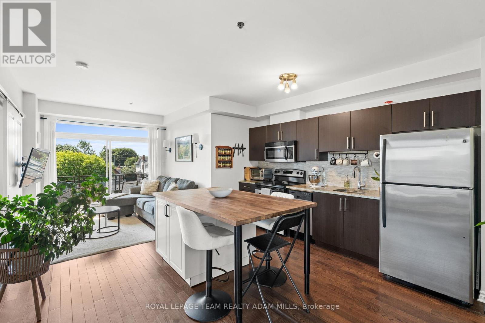 408 - 429 Kent Street, Ottawa, Ontario  K2P 1B5 - Photo 12 - X12438735