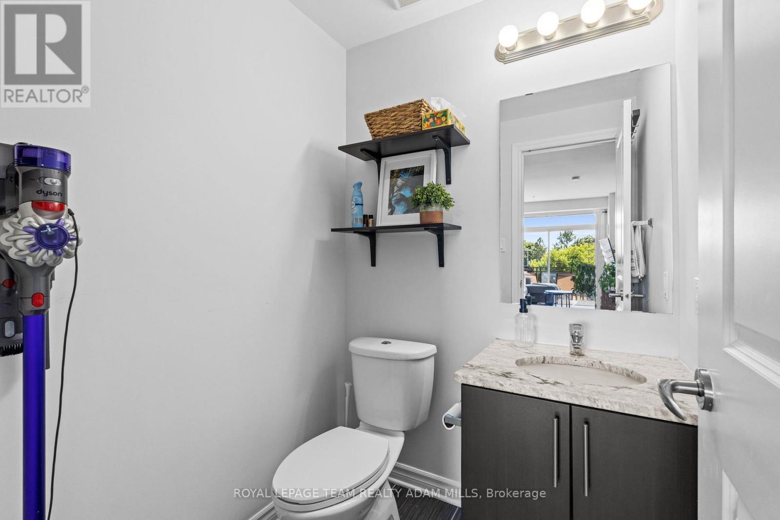 408 - 429 Kent Street, Ottawa, Ontario  K2P 1B5 - Photo 27 - X12438735