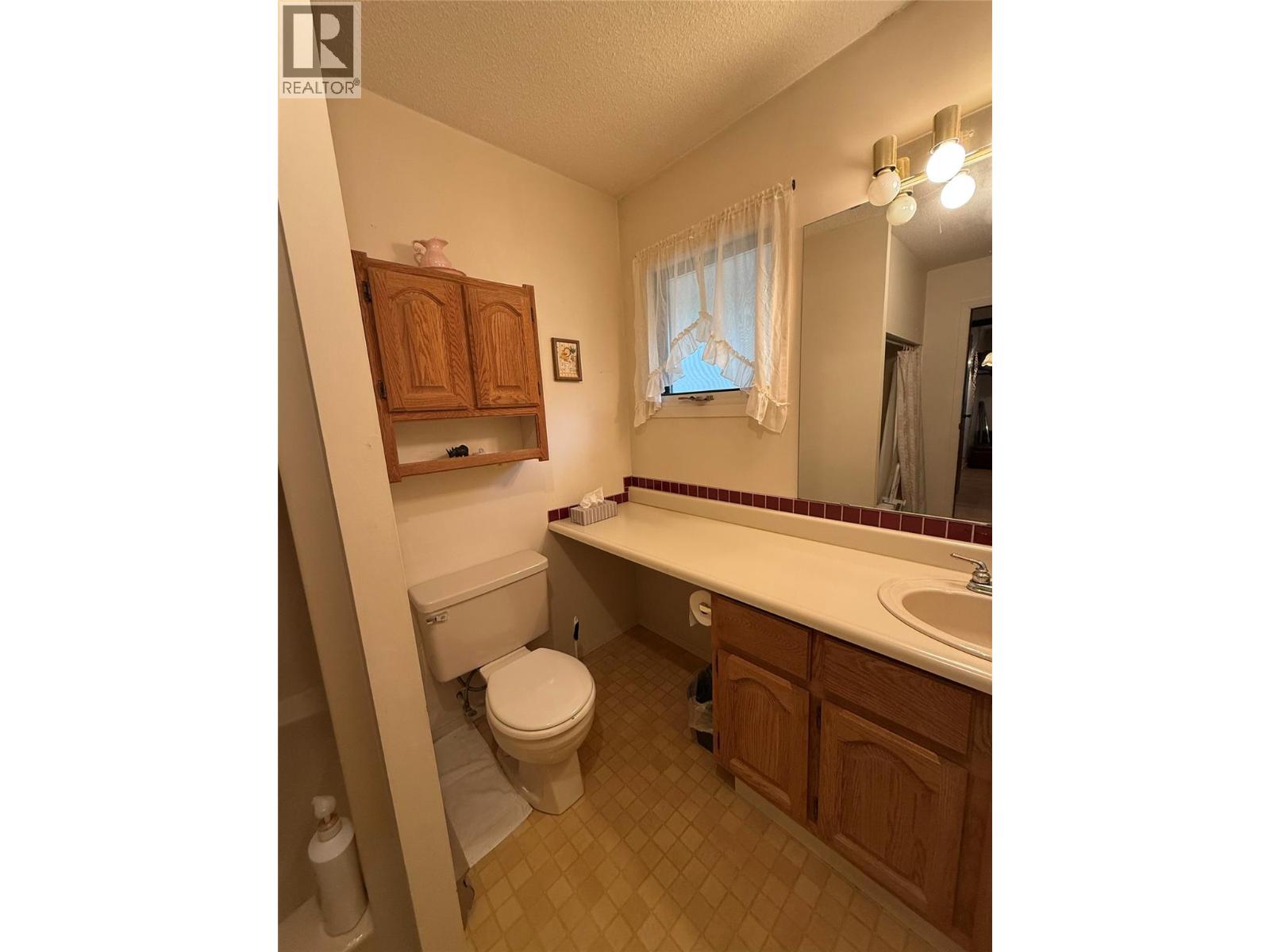 5640 Rays Road, Winlaw, British Columbia  V0G 2J0 - Photo 19 - 10340644