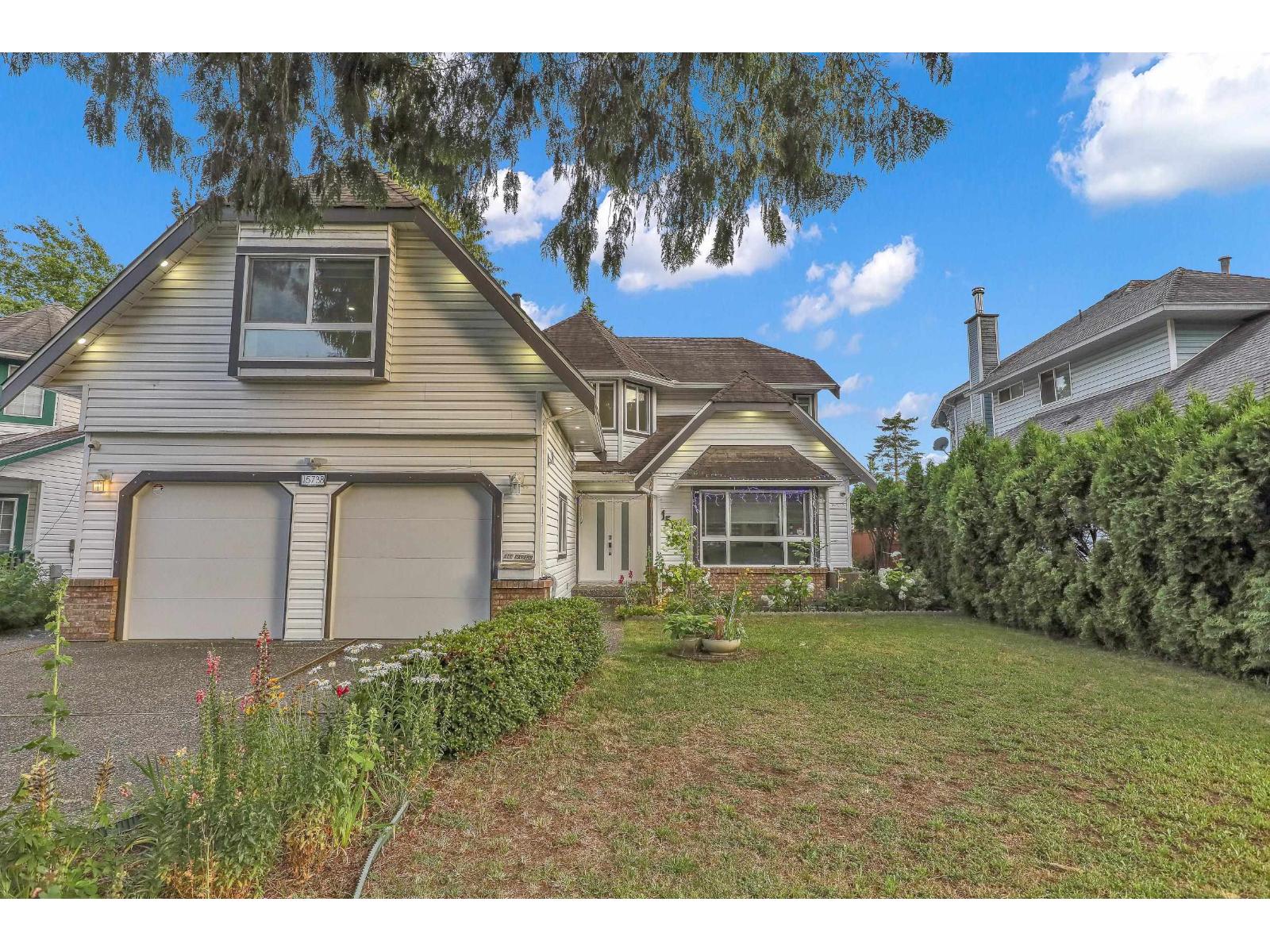 15738 97 AVENUE, surrey, British Columbia