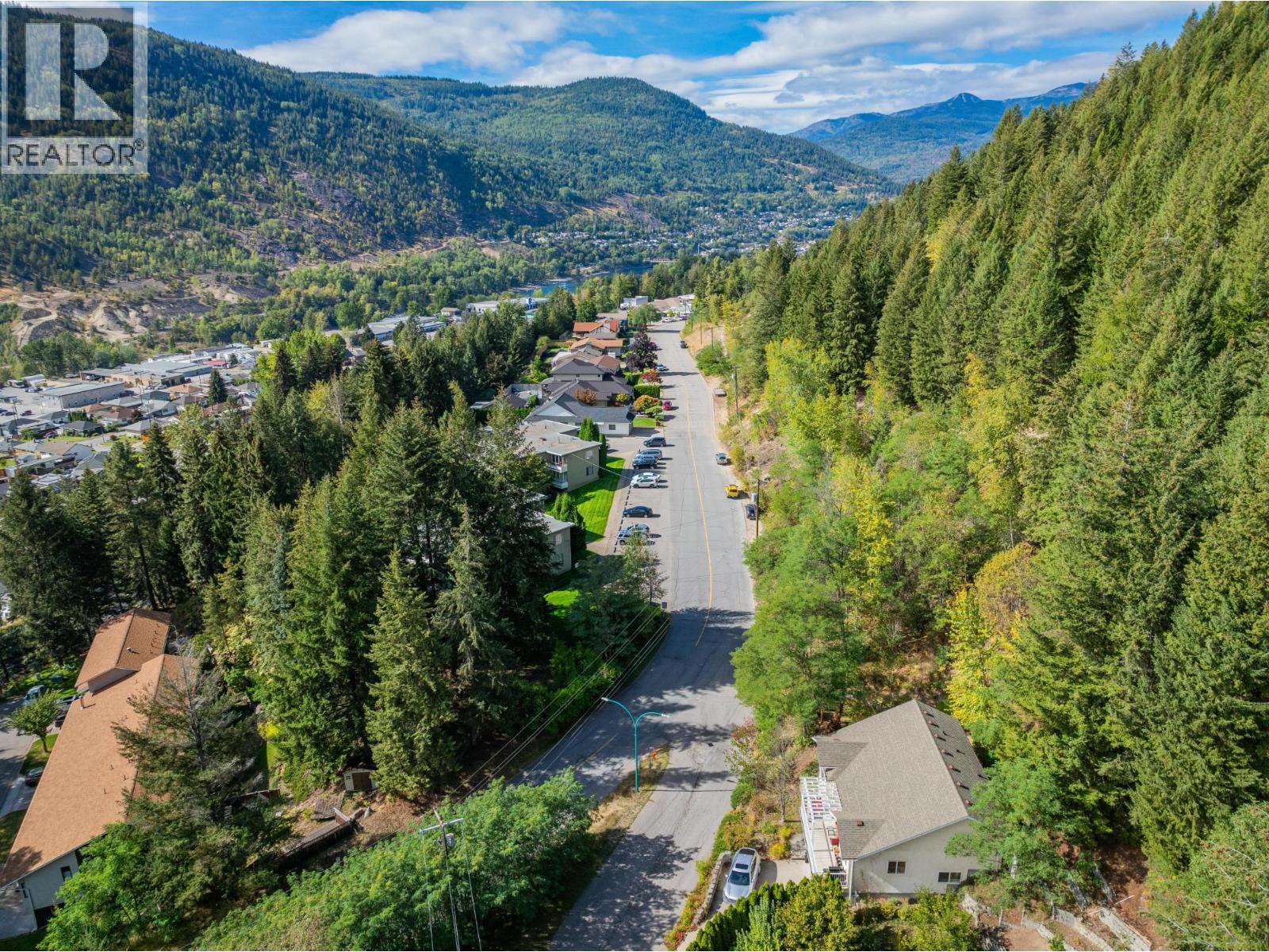 3301 Laburnum Drive, Trail, British Columbia  V1R 2S8 - Photo 57 - 10364707