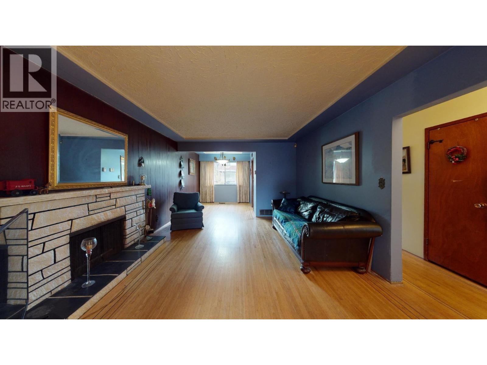 4863 RUPERT STREET, Vancouver, British Columbia