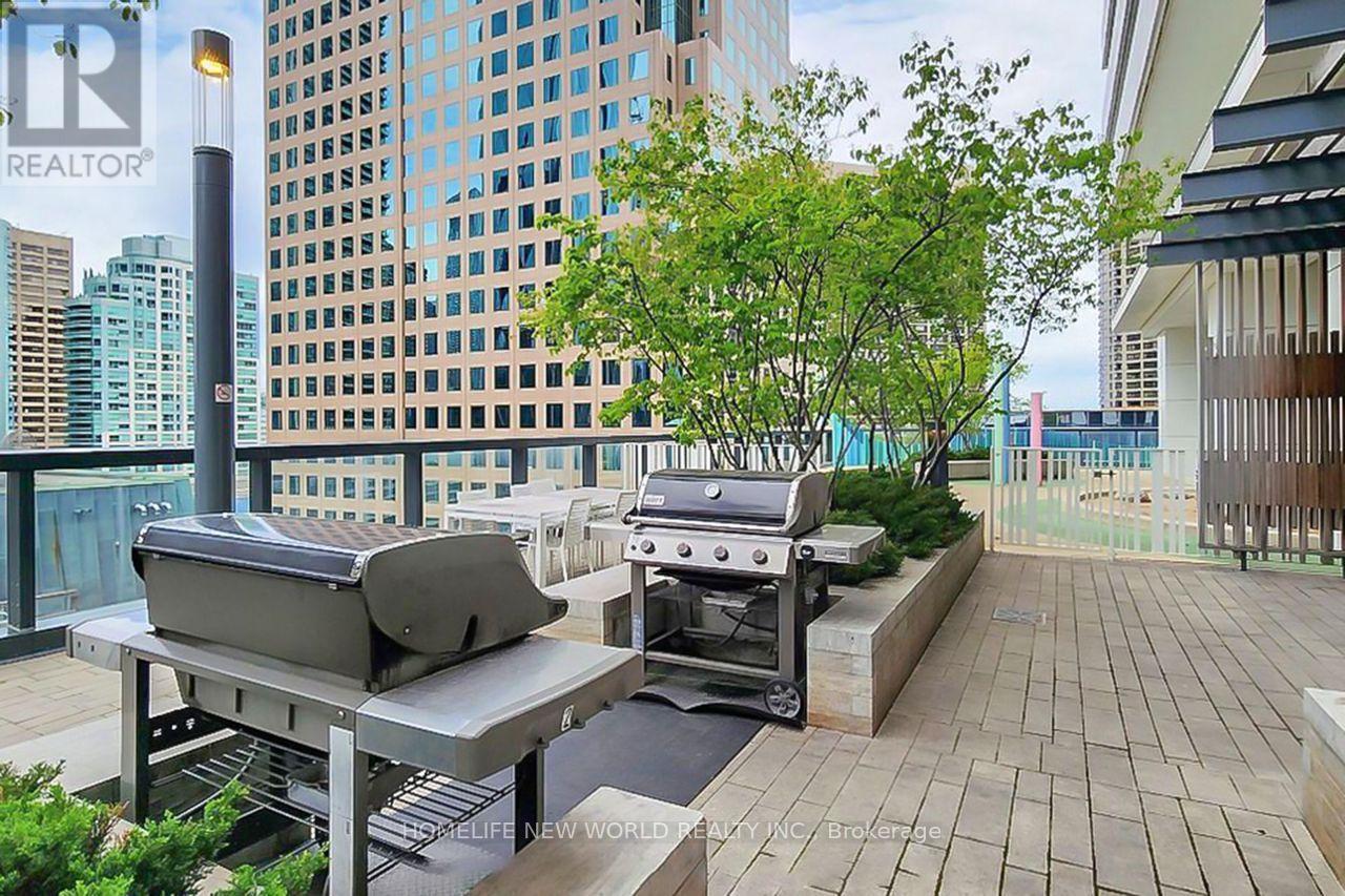 4810 - 88 Harbour Street, Toronto, Ontario  M5J 0C3 - Photo 32 - C12438775