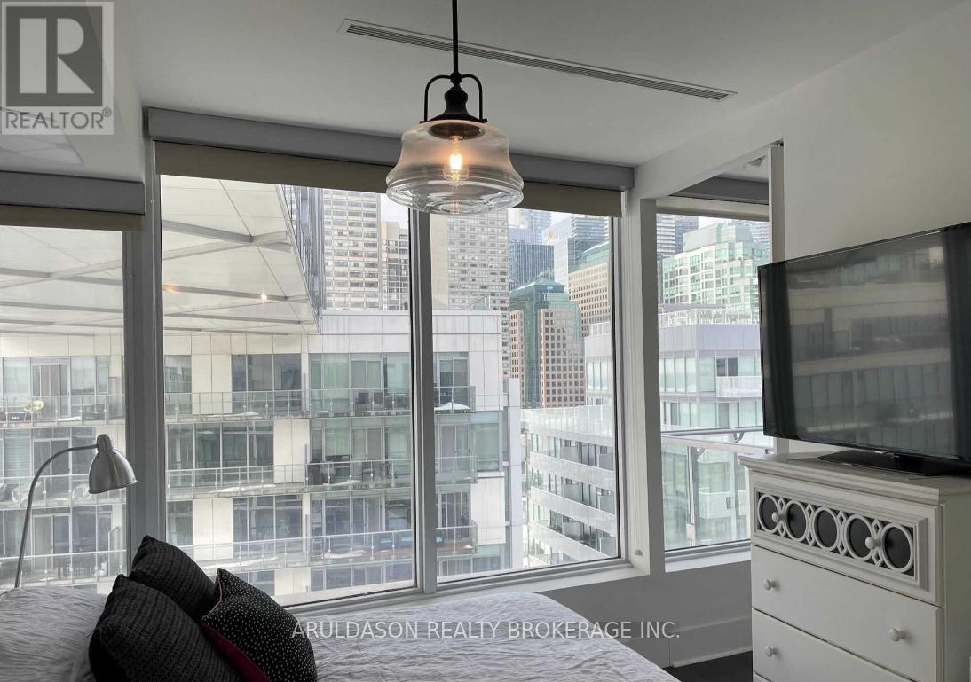 1125 - 29 Queens Quay E, Toronto, Ontario  M5E 0A4 - Photo 5 - C12438780