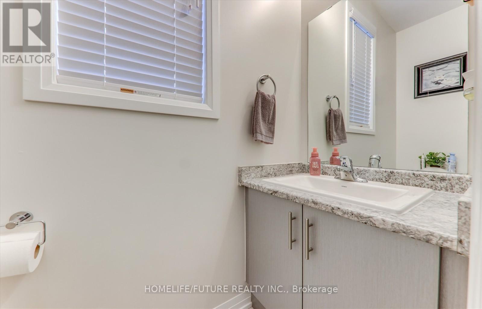 145 East Shore Drive, Clarington, Ontario  L1C 1Z8 - Photo 16 - E12438759