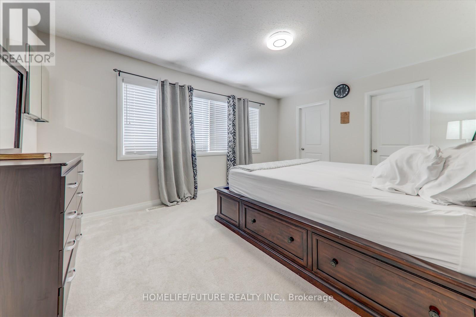 145 East Shore Drive, Clarington, Ontario  L1C 1Z8 - Photo 19 - E12438759