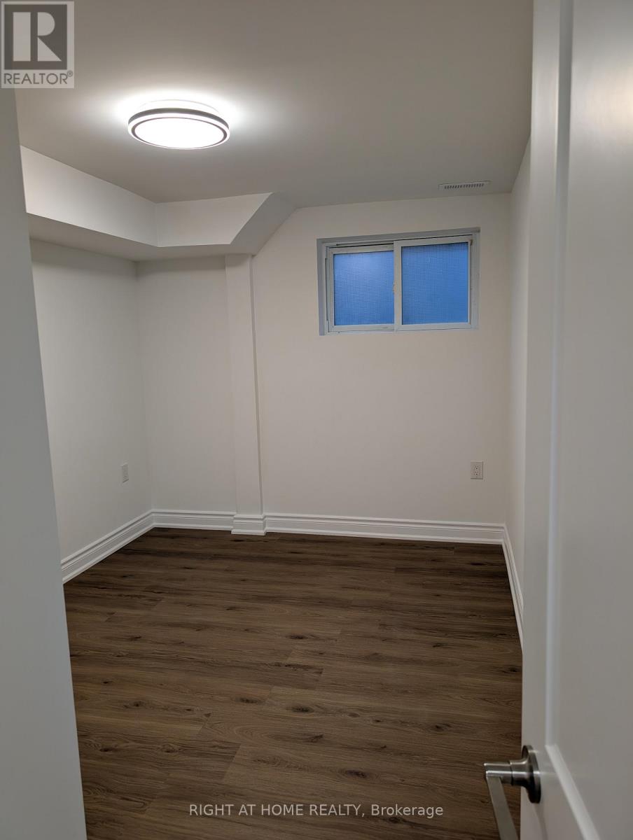 Unit 1 - 251 Meadow Road, Whitby, Ontario  L1N 3K1 - Photo 4 - E12438773