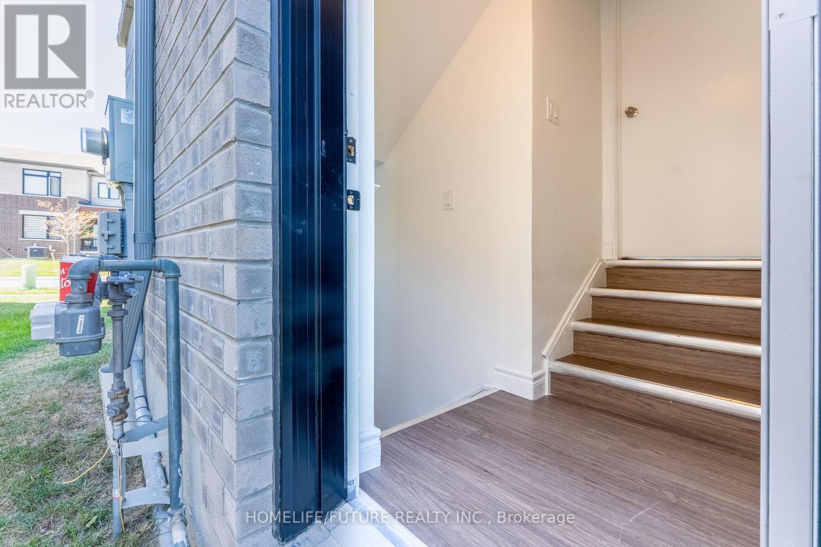 Bsmt - 65 Armilia Place, Whitby, Ontario  L1P 0P7 - Photo 5 - E12438778