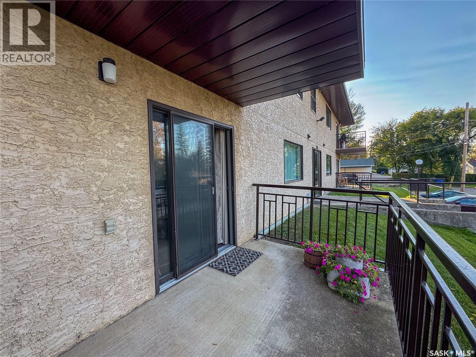 102 54 19th Street E, Prince Albert, Saskatchewan  S6V 1J2 - Photo 12 - SK019836