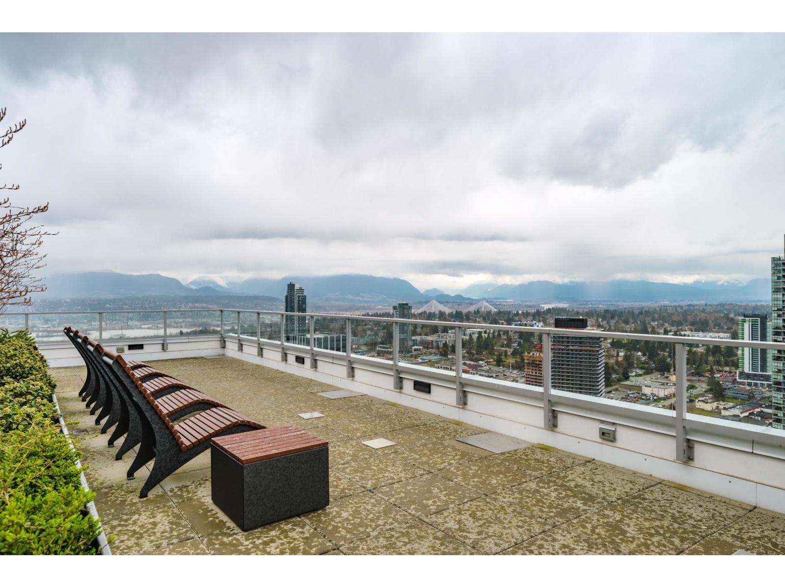 2809 13350 Central Avenue, Surrey, British Columbia  V3T 0S1 - Photo 13 - R3054286