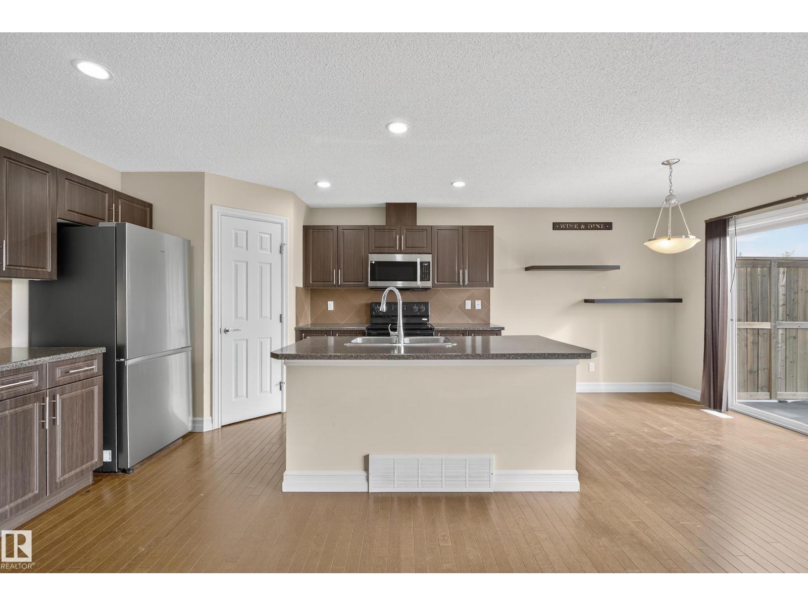 12207 167a Av Nw, Edmonton, Alberta  T5X 0G4 - Photo 6 - E4460321