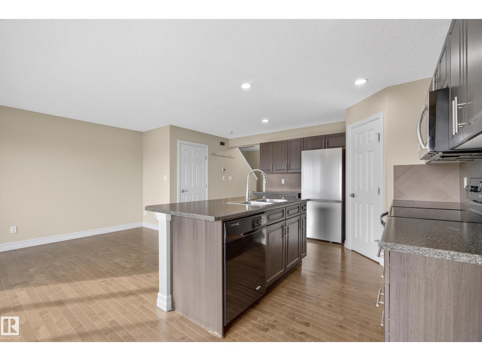 12207 167a Av Nw, Edmonton, Alberta  T5X 0G4 - Photo 9 - E4460321