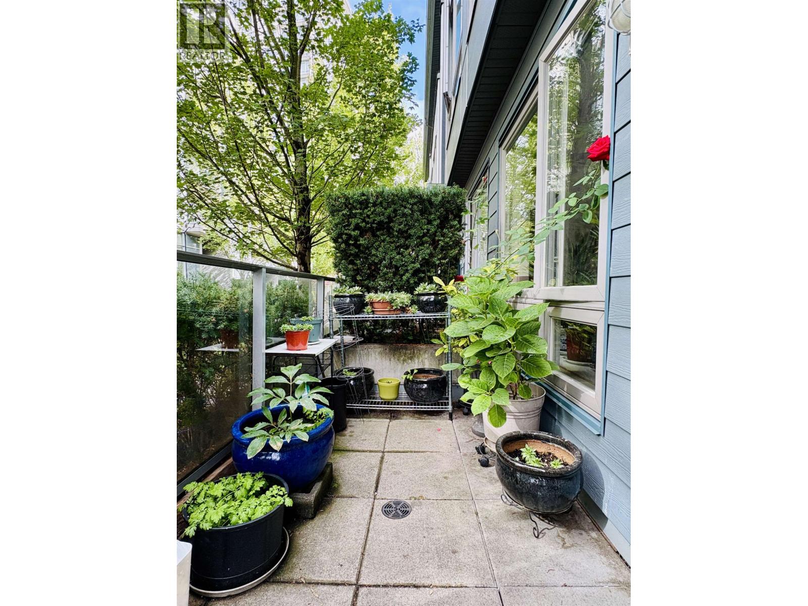 4886 ELDORADO MEWS, Vancouver, British Columbia