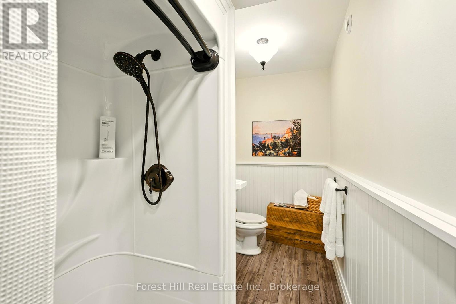 1474 Etwell Road, Huntsville (Stisted), Ontario  P1H 2J2 - Photo 35 - X12438715