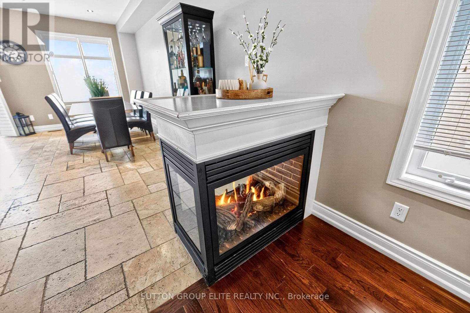 4307 Trail Blazer Way, Mississauga, Ontario  L5R 0A9 - Photo 8 - W12438755