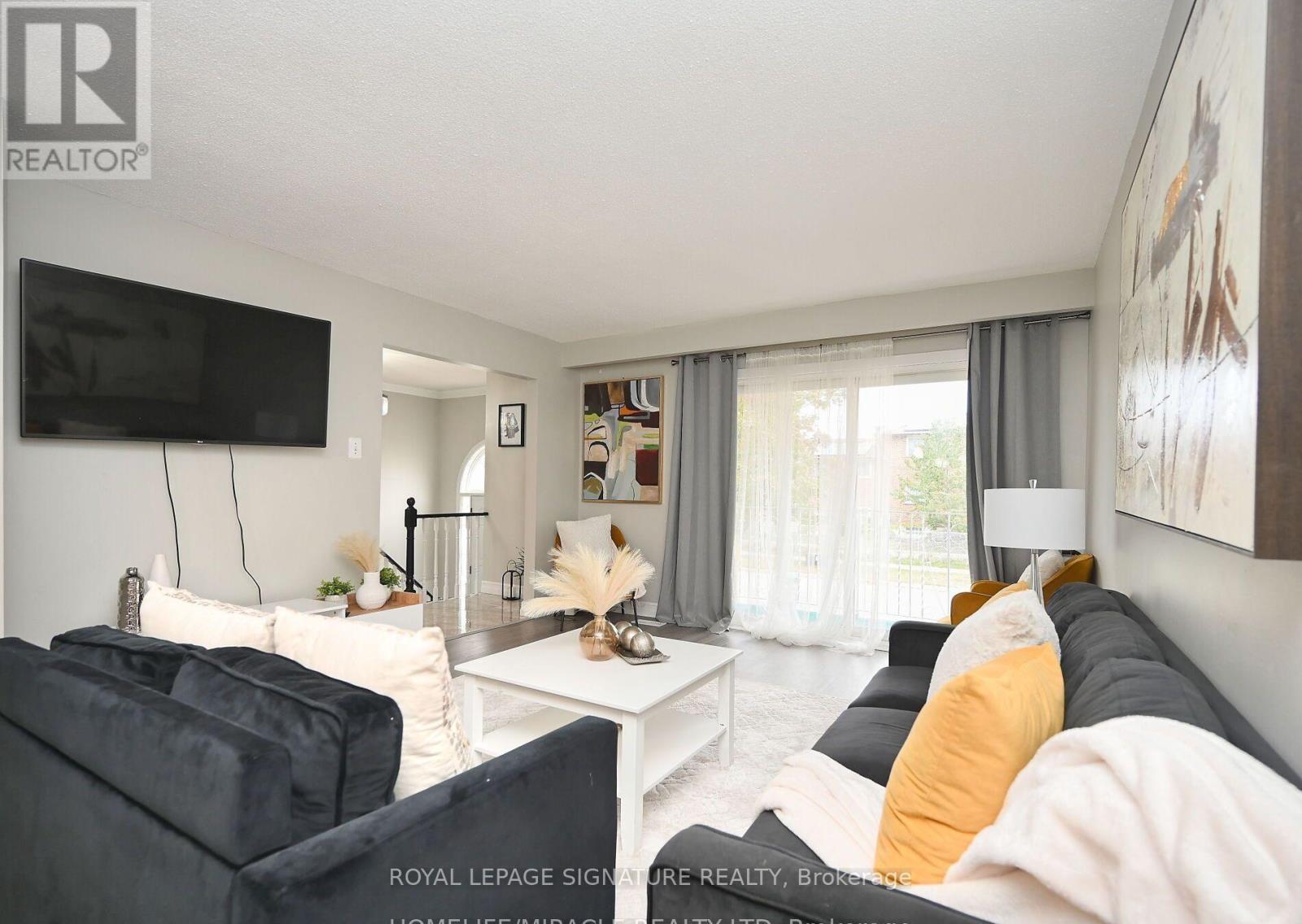 4 Royal Salisbury Way, Brampton, Ontario  L6V 3J6 - Photo 11 - W12438765