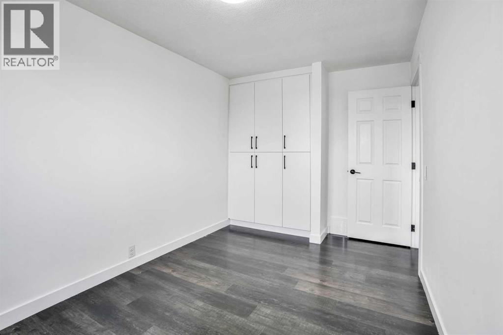 343 Falshire Drive Ne, Calgary, Alberta  t3j 1t8 - Photo 17 - A2233775