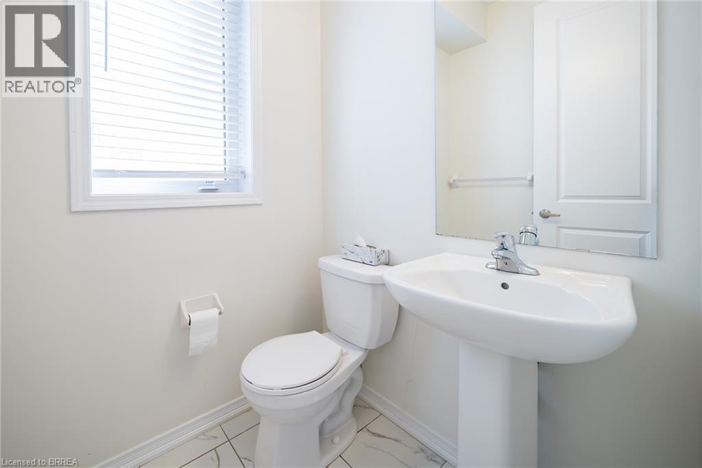 13 Amos Avenue, Brantford, Ontario  N3T 0V4 - Photo 6 - 40769306