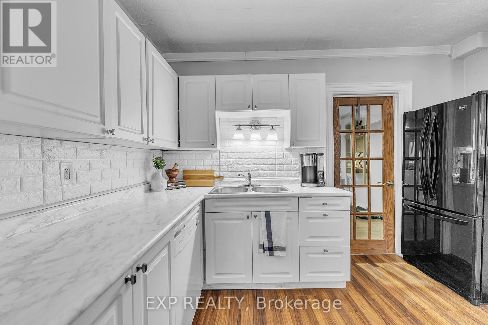 130 John Street S, Belleville, Ontario  K8N 5J8 - Photo 16 - X12438782