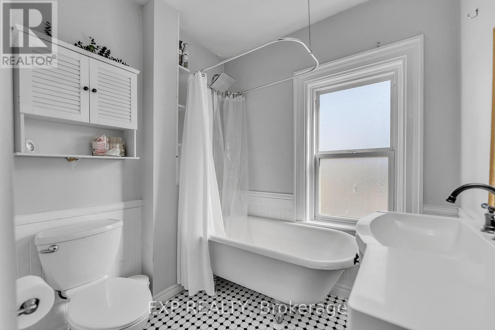 130 John Street S, Belleville, Ontario  K8N 5J8 - Photo 22 - X12438782