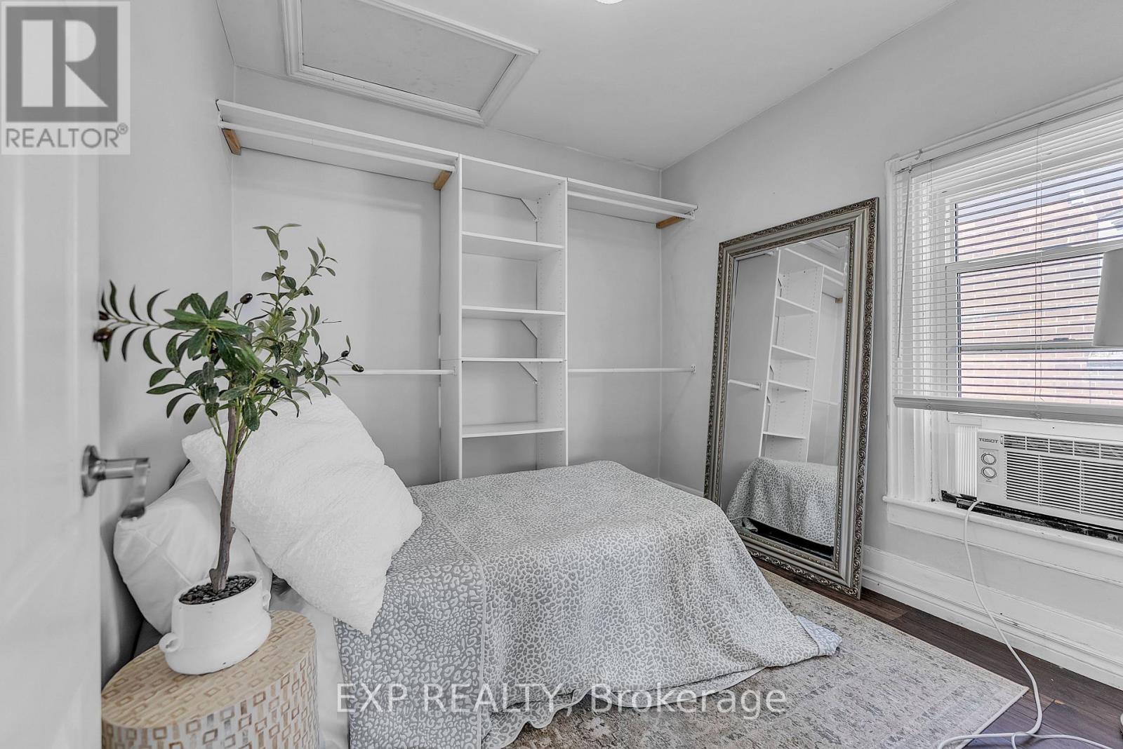 130 John Street S, Belleville, Ontario  K8N 5J8 - Photo 24 - X12438782