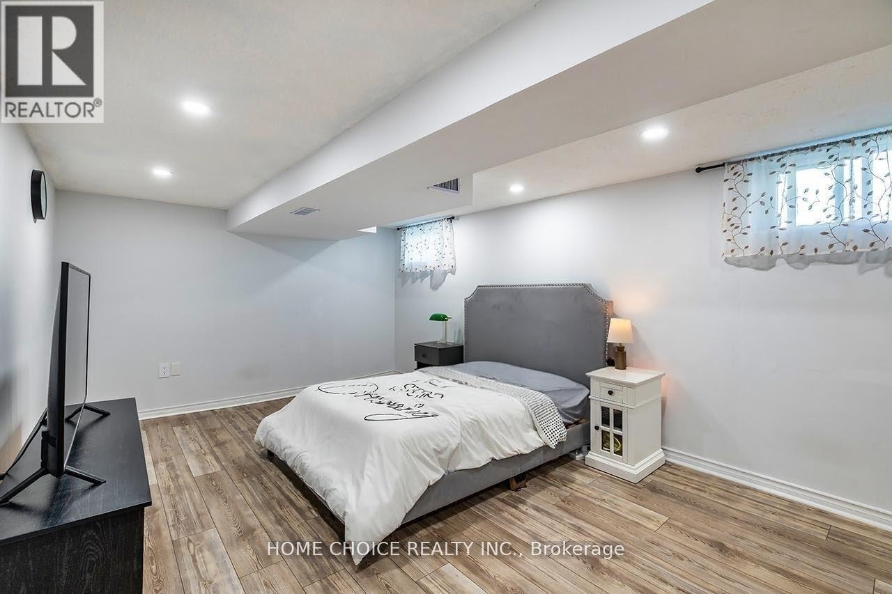 1014 Centre Street N, Whitby, Ontario  L1N 4V3 - Photo 27 - E12436219
