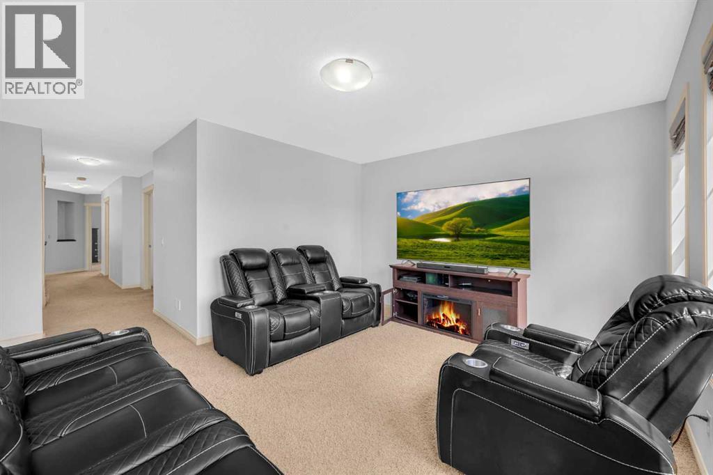 126 Kincora Glen Mews Nw, Calgary, Alberta  T3R 0B6 - Photo 31 - A2254871