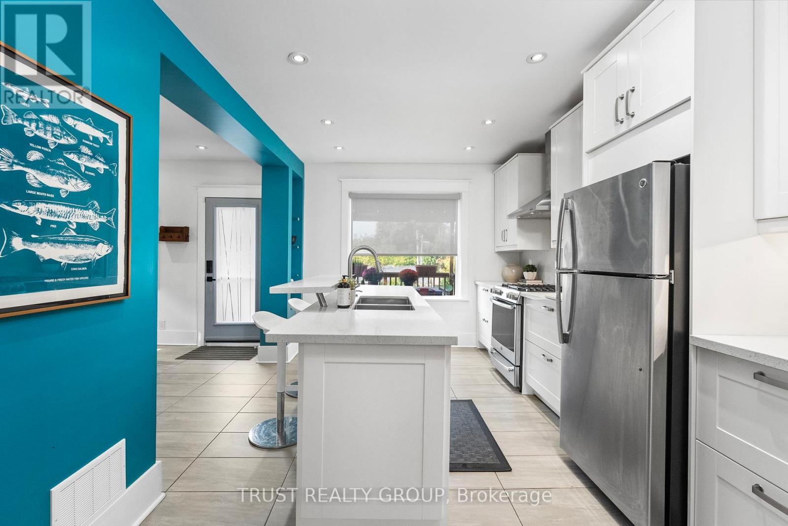 206 Woodmount Avenue, Toronto, Ontario  M4C 3Z6 - Photo 8 - E12421706
