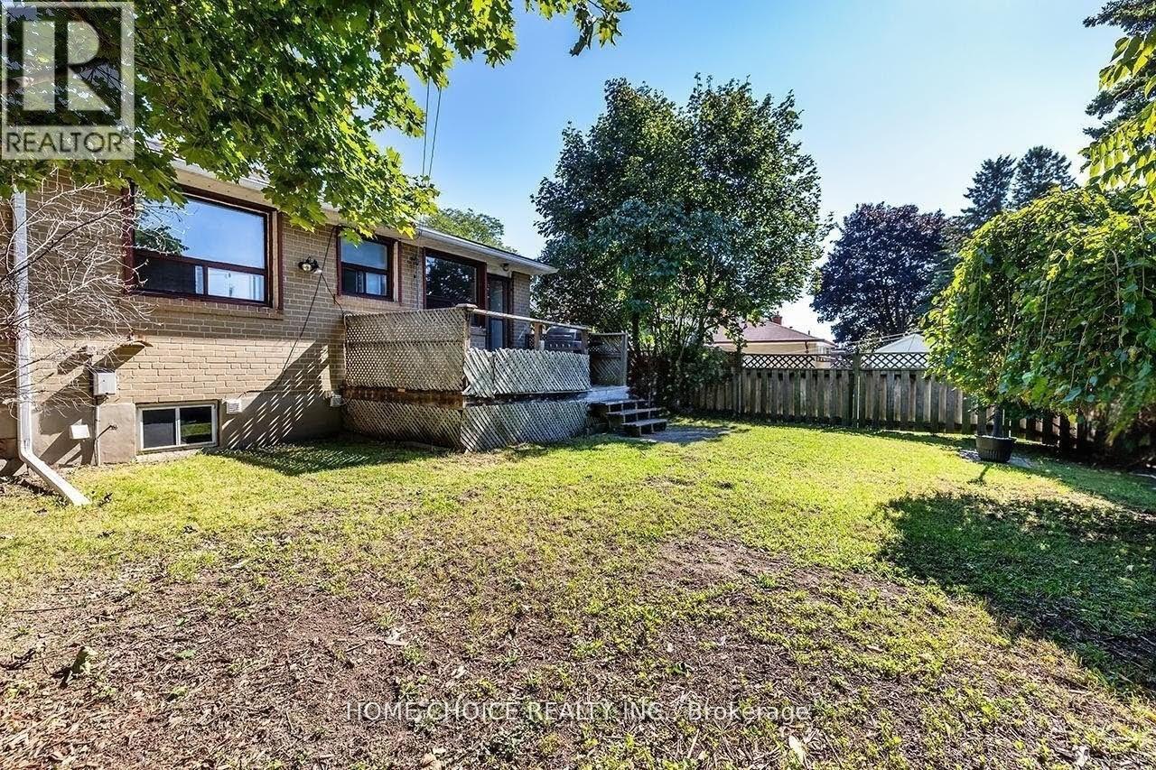 1014 Centre Street N, Whitby, Ontario  L1N 4V3 - Photo 32 - E12436219