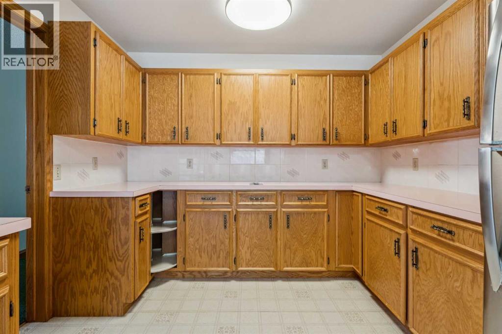 5031 Vienna Drive Nw, Calgary, Alberta  T3A 0W8 - Photo 8 - A2258794